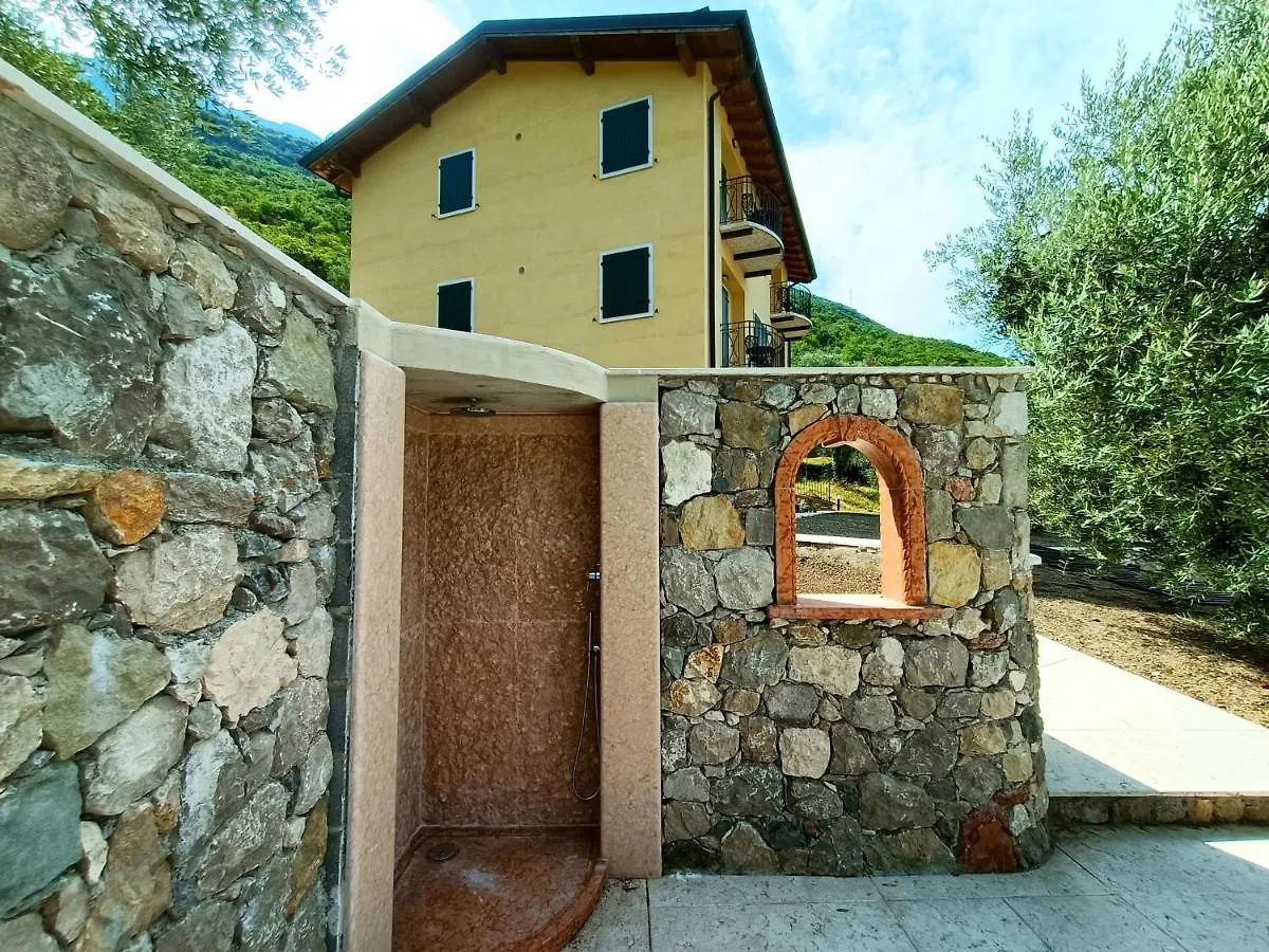 Apartment Domus Incantus Malcesine