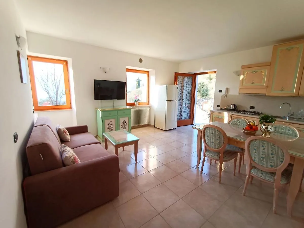 Domus Incantus Malcesine Apartment
